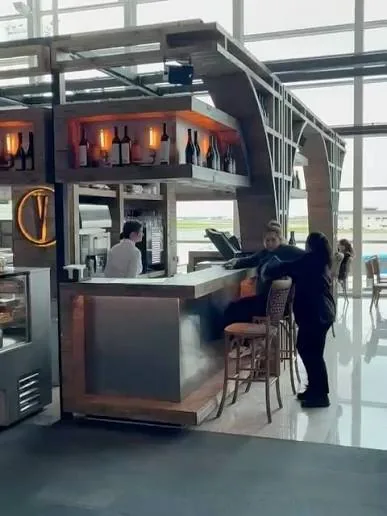 Barra de Vigil Wine Club en el Aeropuerto de Ezeiza